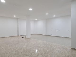 Foto 8 de ALQUILO LOCAL COMERCIAL 200 M2  PRADOIS DEL NORTE