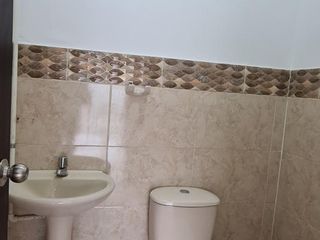 Foto 19 de ALQUILO LOCAL COMERCIAL 200 M2  PRADOIS DEL NORTE
