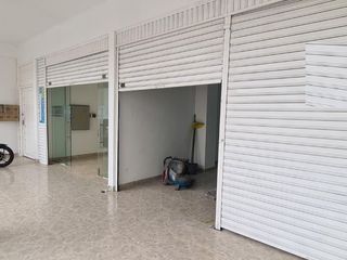 Foto 21 de ALQUILO LOCAL COMERCIAL 200 M2  PRADOIS DEL NORTE