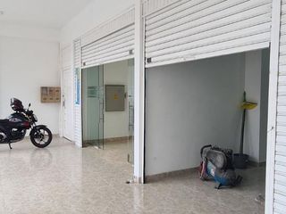 Foto 24 de ALQUILO LOCAL COMERCIAL 200 M2  PRADOIS DEL NORTE