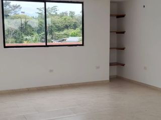 Foto 14 de Venta de Casa Campestre en Villavicencio, Meta, AMARILLO