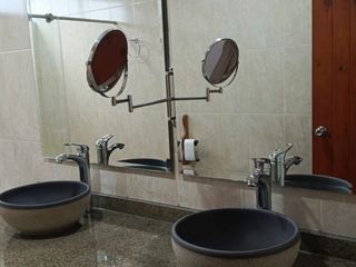 Foto 7 de Venta de Casa Campestre en Villavicencio, Meta, AMARILLO