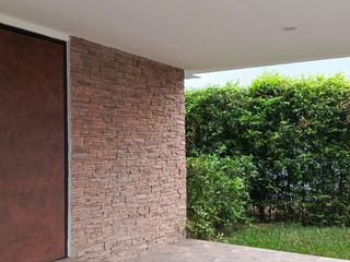 Foto 3 de Venta de Casa Campestre en Villavicencio, Meta, AMARILLO