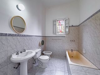 Foto 15 de ALQUILO AMPLIA OFICINA DE 350 m² EN SAN ISIDRO – UBICACIÓN ESTRATÉGICA EN JAVIER PRADO OESTE 390