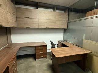 Foto 6 de Oficina Amoblada de 230 m² Cerca Al Jockey Plaza en Santiago de Surco