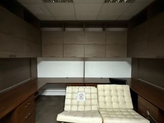 Foto 9 de Oficina Amoblada de 230 m² Cerca Al Jockey Plaza en Santiago de Surco