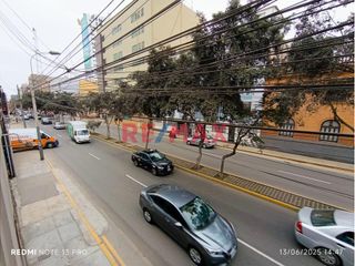 Foto 7 de Alquilo Local Comercial En Primer Piso En Urb. Santa Beatriz Cercado De Lima