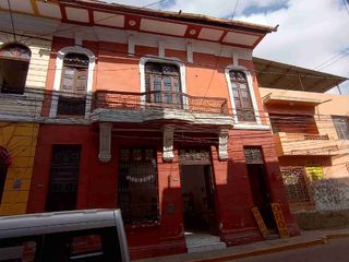 Foto 2 de 🏛️✨ Vendo casona histórica en pleno centro de Piura – Calle Tacna ✨🏛️