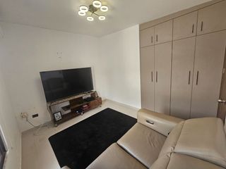 Foto 15 de En Venta Casa de 4 Dorm. en Urbanización Uxmal - Manta