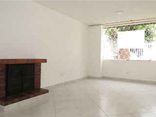 Foto 2 de VENDO CASA EN BELLA SUIZA