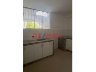 Foto 8 de Alquiler De Departamento En Estreno 1Er Piso -Pascana