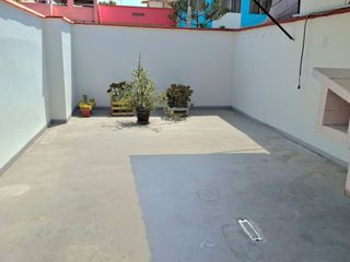 Foto 22 de Se Alquila Casa En Surco Urbanisacion Sagitario!!