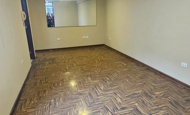 Departamento en Venta en San Isidro - View 2