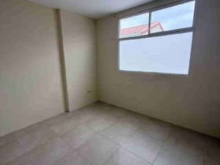 Foto 14 de Alquilo Casa en Urb La Perla Et 4