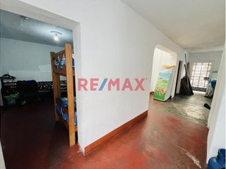 Foto 12 de Bajo De Precio‼️Se Vende Casa De 2 Pisos Como Terreno – Cerca A Malvinas