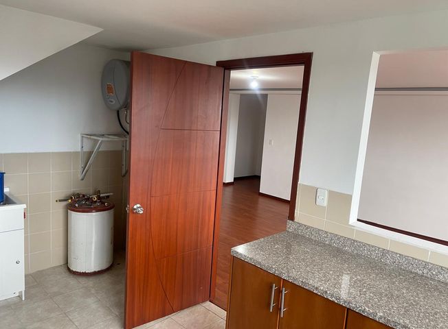 Apartamento en venta en El Condado - Więcej