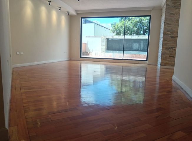 Apartamento en venta en Quito Tenis - Widok 3