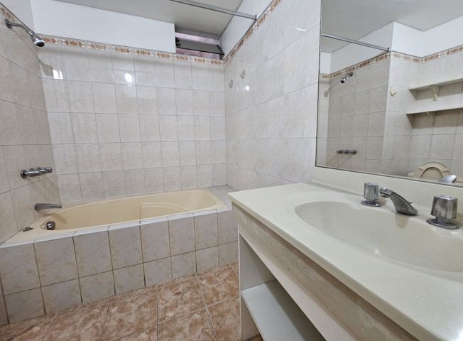 Departamento en Venta en Santiago de Surco - Ansicht 4