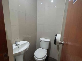 Foto 4 de Local comercial en alquiler en los olivos.