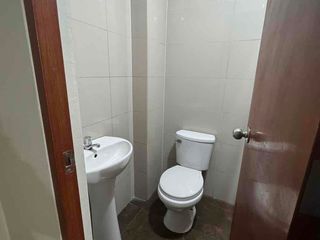 Foto 5 de Local comercial en alquiler en los olivos.