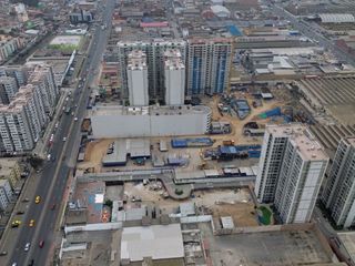 Foto 6 de VENTA DE TERRENO PARA PROYECTOS INMOBILIARIOS DE 5,240 M2 - AV. COLONIAL - CERCADO DE LIMA