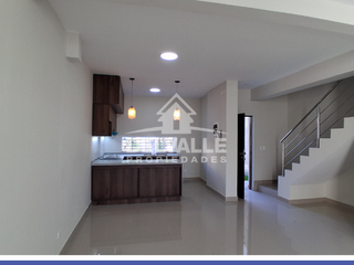 Foto 3 de ALQUILER DE CASA DE ESTRENO EN Urb. MIRAFLORES COUNTRY CLUB