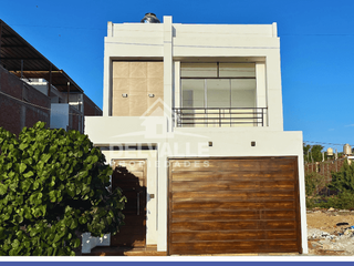 Foto 1 de CASA EN VENTA EN ALAMEDA COUNTRY PIURA