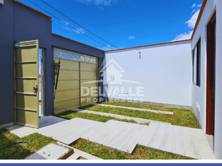 Foto 2 de SE VENDE BONITA CASA DE 1 PISO EN | Urb. BOULEVARD PARK PLAZA - PIURA