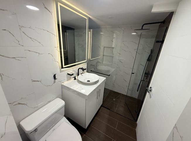 Departamento en Venta en Orrantia del Mar - Więcej
