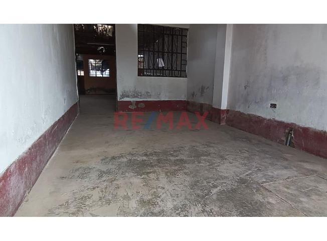 Casa en Venta en Puente Piedra - Więcej