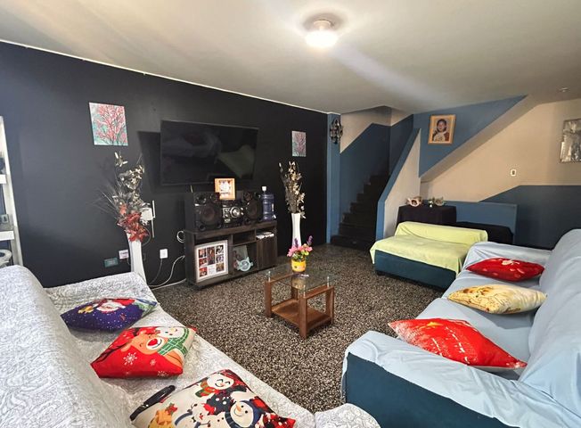 Casa en Venta en Ica - Więcej