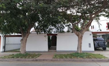 Casa en Venta en Santiago de Surco - Widok 2