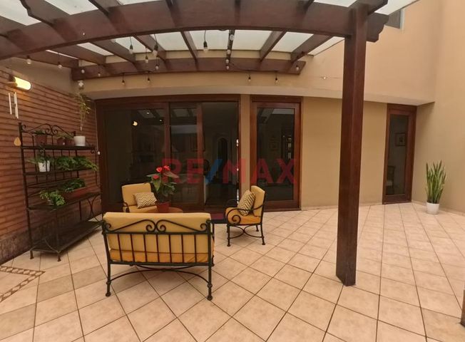 Casa en Venta en Santiago de Surco – pohled 4
