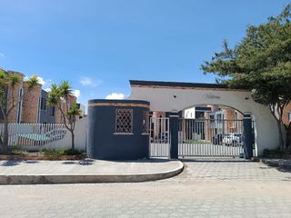 Casa en Venta en Mitad Del Mundo