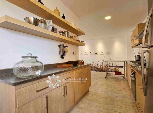 Apartamento en venta en Gil Ramirez Dávalos - Więcej