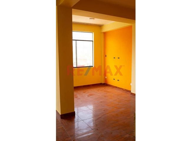 Casa en Venta en Lurigancho - Więcej