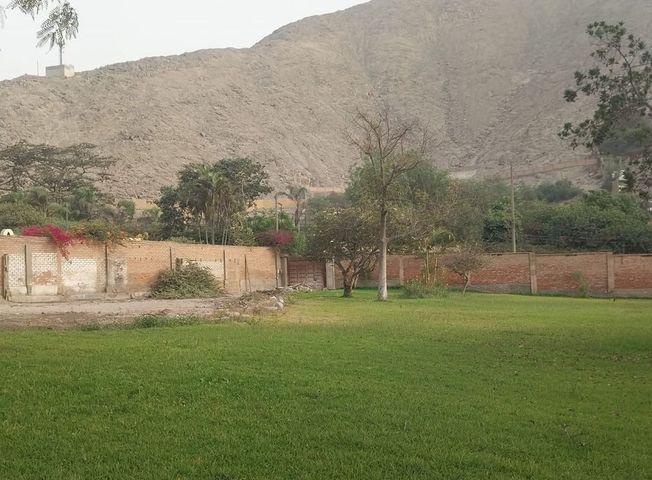 Terreno en Venta en Chaclacayo - Więcej