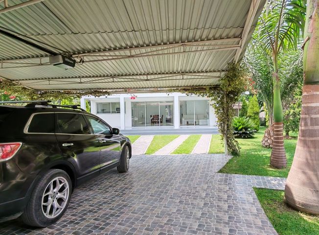 Casa en Venta en Lurigancho - Więcej