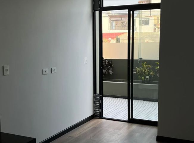 Departamento en Venta en La Calera de la Merced - Mehr