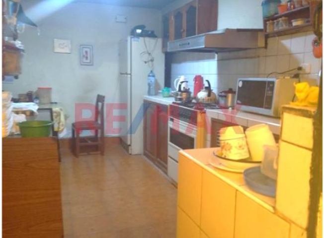 Casa en Venta en El Agustino - Mehr