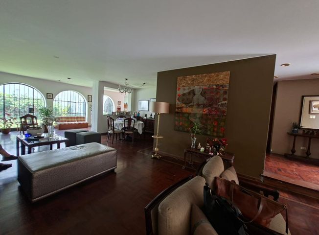 Casa en Venta en Santiago de Surco - Widok 5