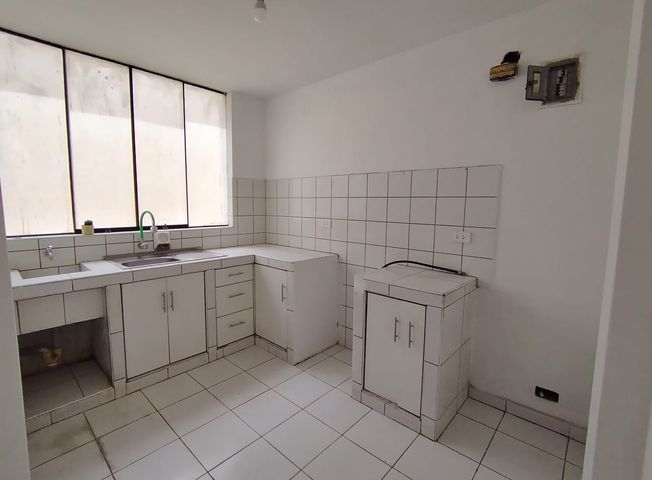Departamento en Venta en San Juan de Lurigancho - Widok 6