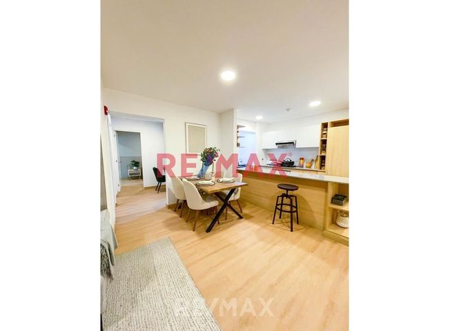 Departamento en Venta en Lima Cercado - More