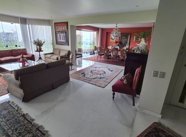 Departamento en Venta en San Isidro - Ansicht 4