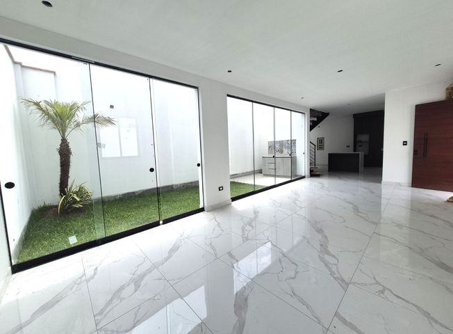Departamento en Venta en Santiago de Surco - Görünüm 5