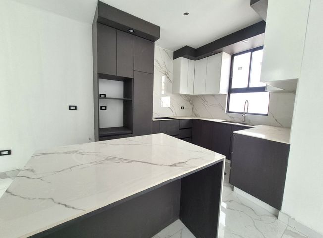 Departamento en Venta en Santiago de Surco - Daha fazla