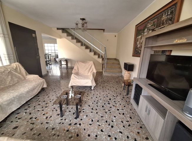 Casa en Venta en Lurigancho - Więcej