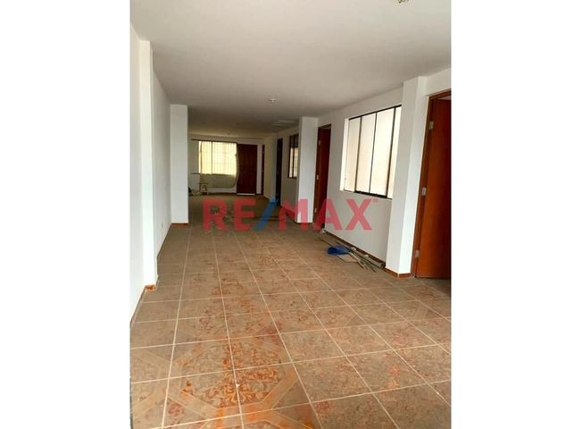 Casa en Venta en San Juan de Miraflores - Mehr