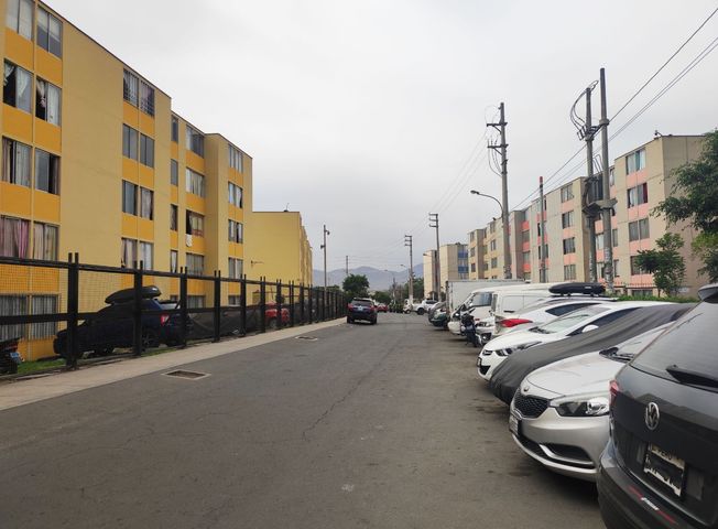Departamento en Venta en El Agustino - Widok 6