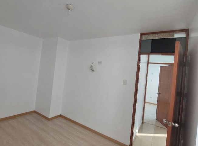 Departamento en Venta en Santiago de Surco - View 6